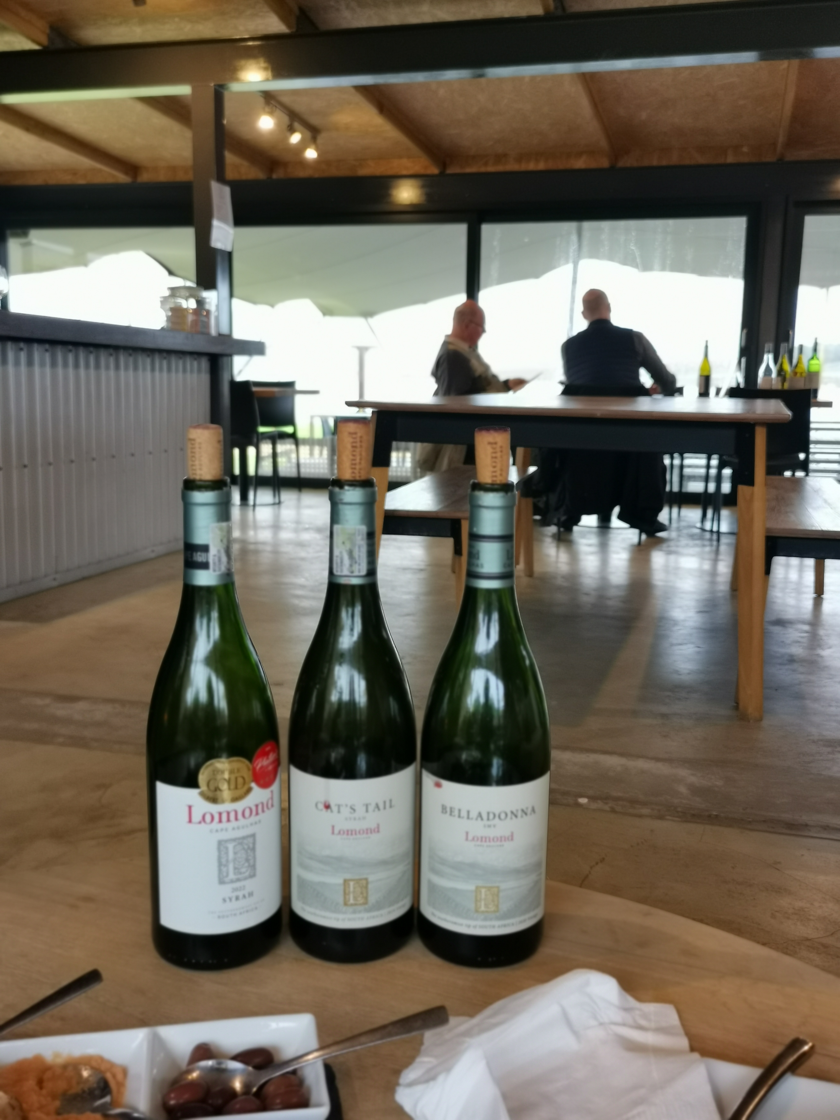 Lomond wines